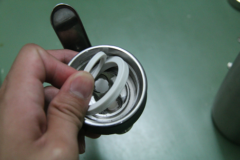 Description: http://www.cachphacafengon.com/kcfinder/upload/images/gioang-cao-su-binh-xit-kem-tuoi.png